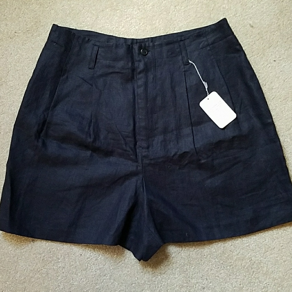 Linen shorts